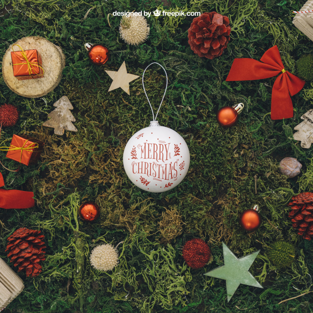 Christmas mockup with ball Free Psd